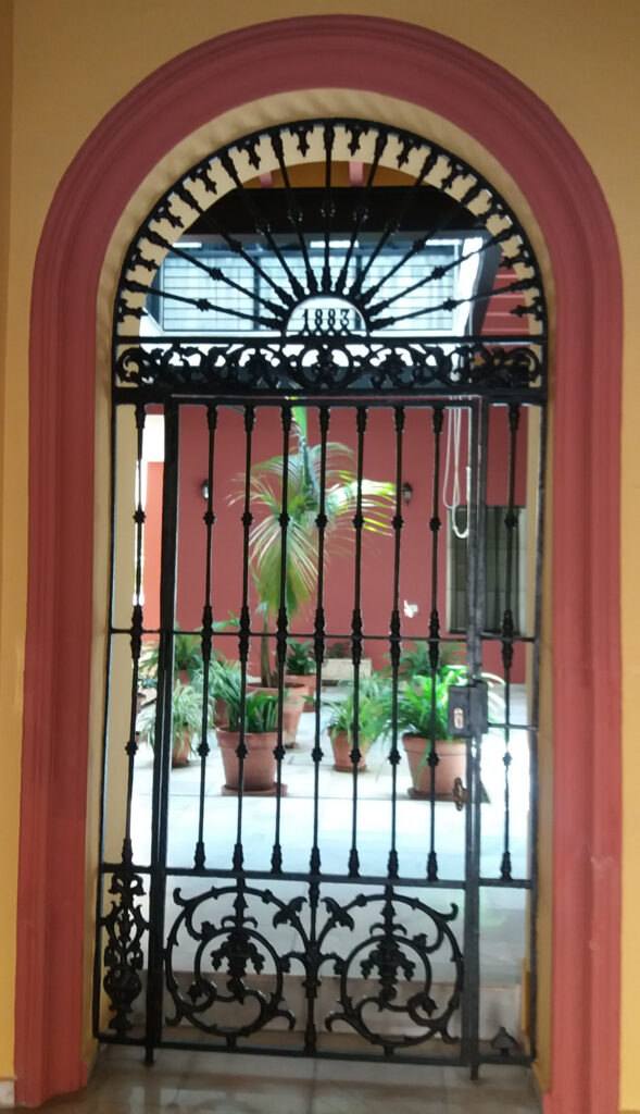 Casa-Palacio Sevillana